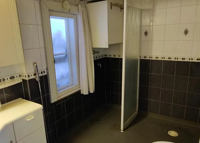 Kirstulan Kartanon Paeaerakennuksen Upea Paeaetyhuoneisto *